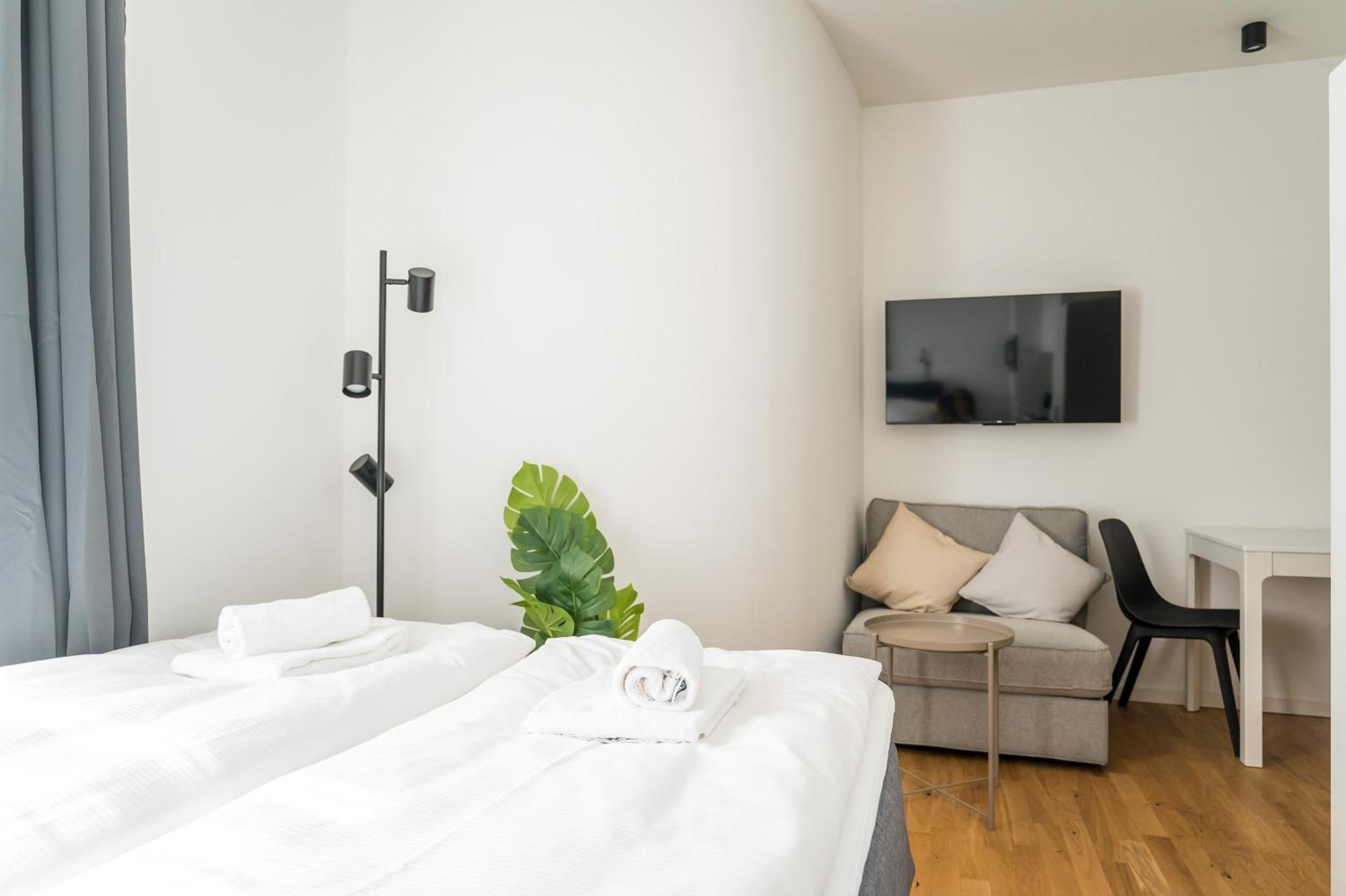 Homaris Apartments Schlueterstrasse Berlino Esterno foto