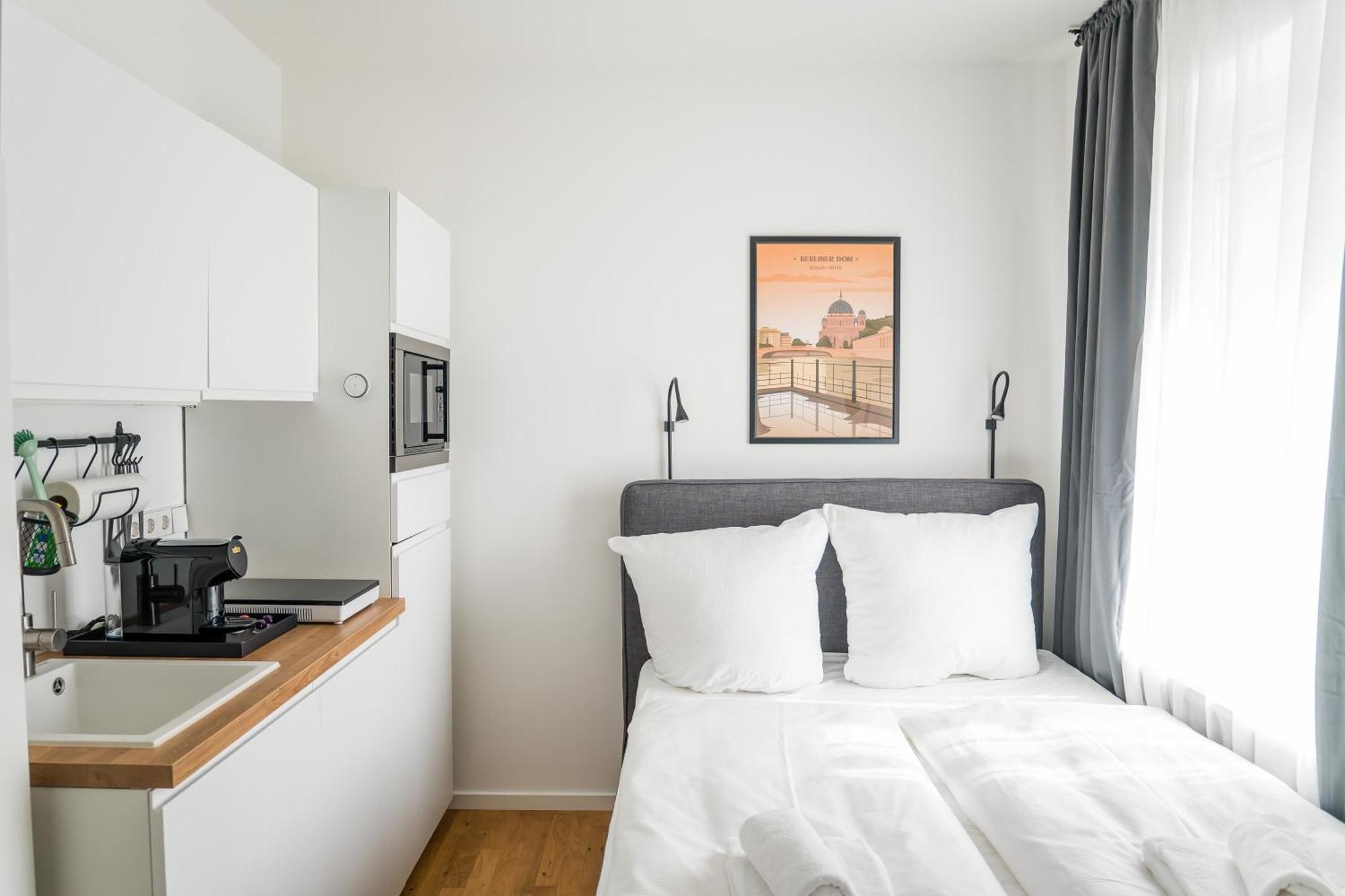 Homaris Apartments Schlueterstrasse Berlino Esterno foto